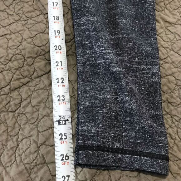 Adidas gray leggings size       A371 - Picture 8 of 8